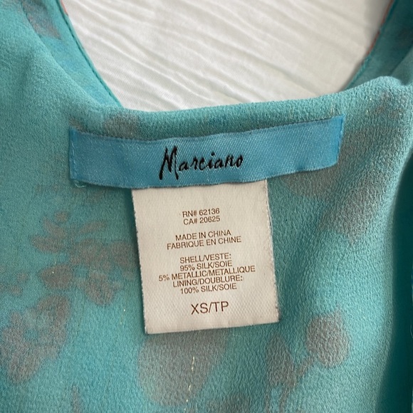 Sheer Floral design boho inspired beach coverup top. Looks great with jeans too! - Picture 4 of 7